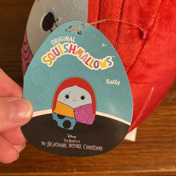 Squishmallows Nightmare Before Christmas Sally - Picture 3 of 6